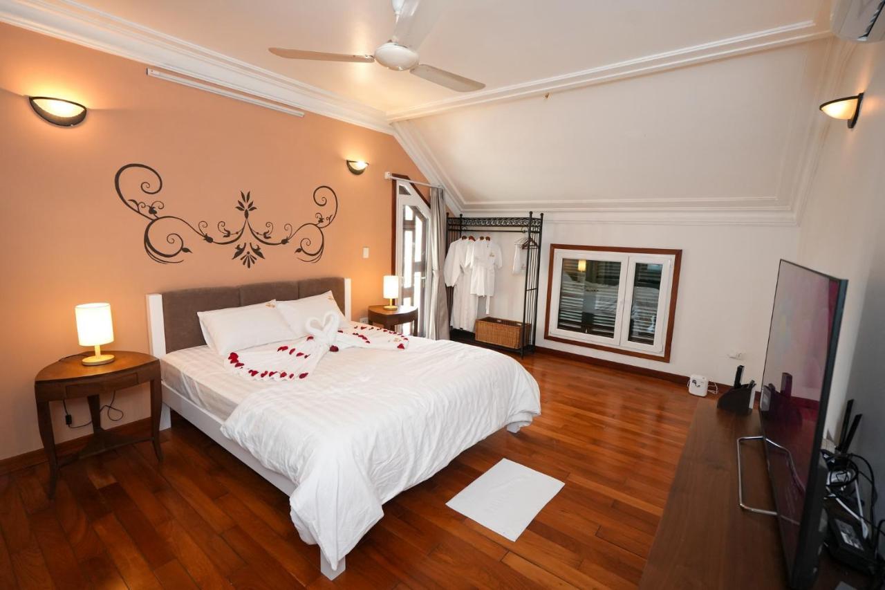 Musketeers Guest House Hanoi Exterior photo